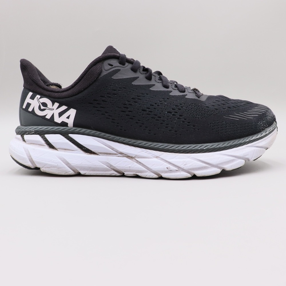 Hoka One One Clifton 7 Wide Womens 7.5D Black White Running Shoes 1110535 BWHT